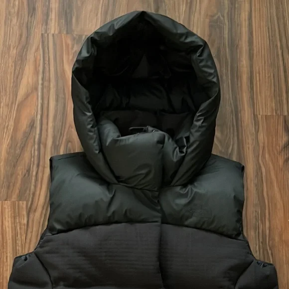 The North Face Novelty Nuptse Vest - Picture 6 of 17